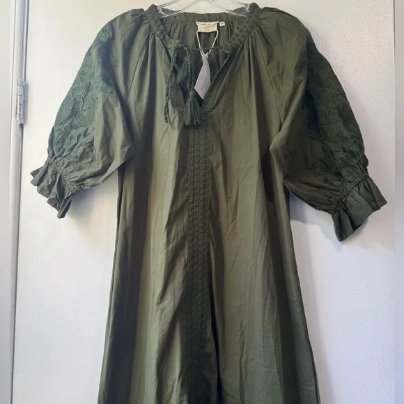 green emerald velvet dress Sabrina Dress main image 1